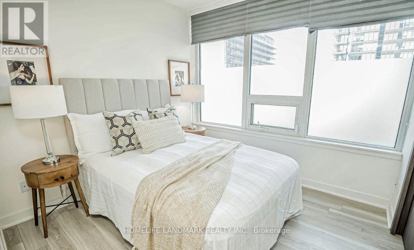 605 - 19 Bathurst Street, Toronto, ON - Indoor Photo Showing Bedroom