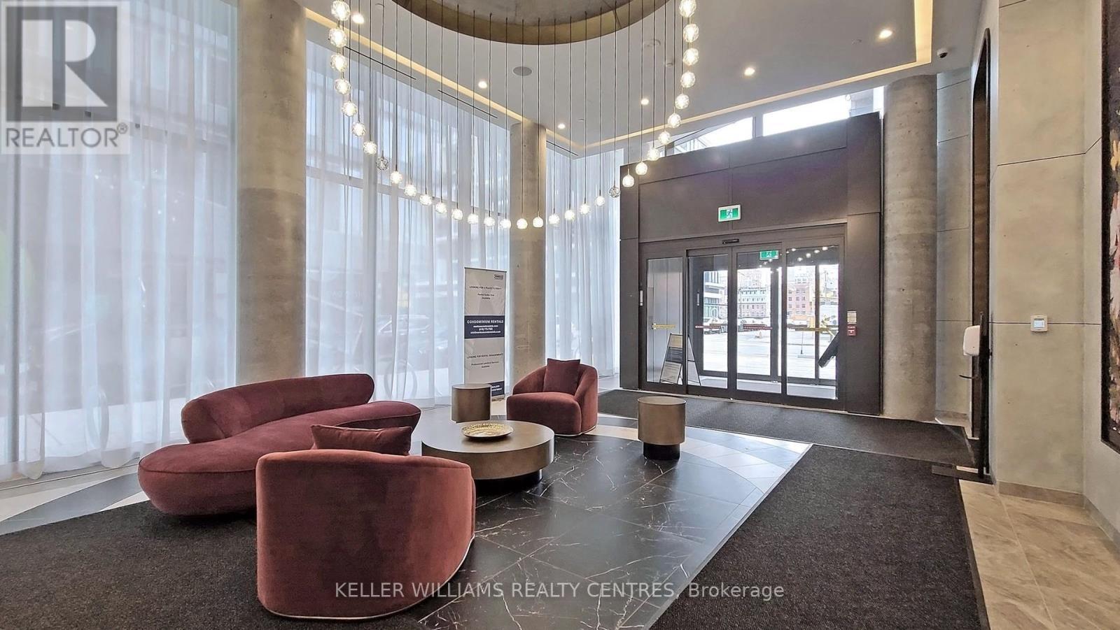 elegant lobby - 2510 - 60 Shuter Street, Toronto, ON - Indoor Photo Showing Other Room