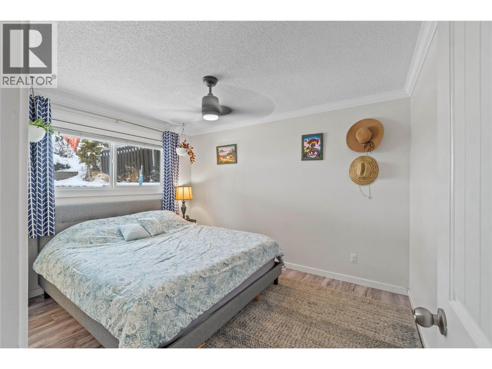 908 Gleneagles Drive, Kamloops, BC - Indoor Photo Showing Bedroom