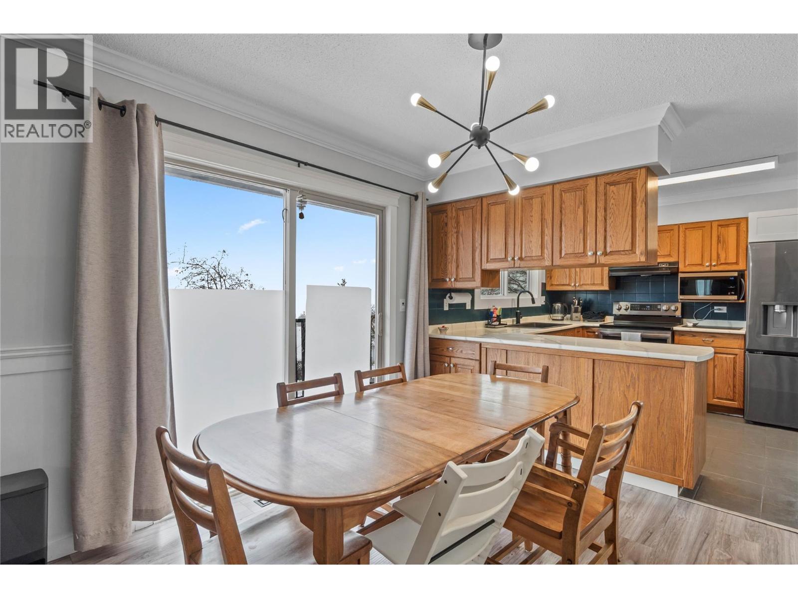 908 Gleneagles Drive, Kamloops, BC - Indoor