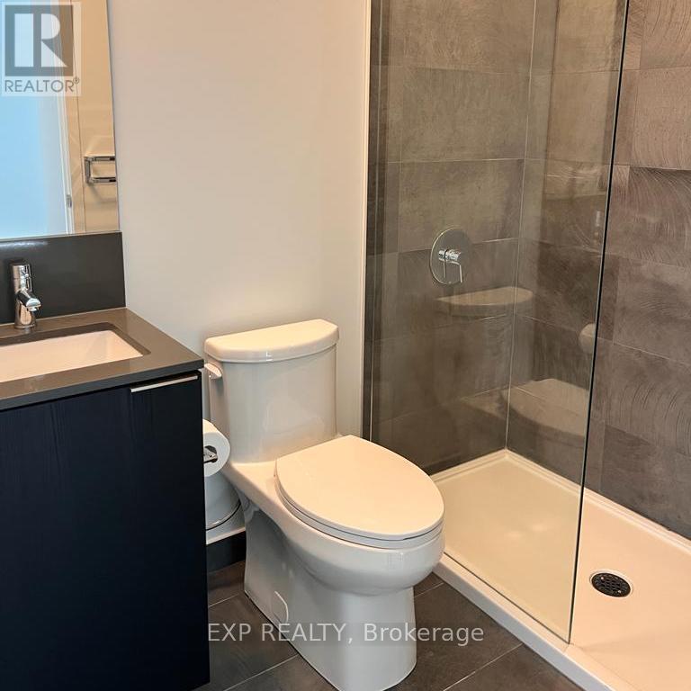 Ph07 - 1000 Portage Parkway, Vaughan, ON - Indoor Photo Showing Bathroom