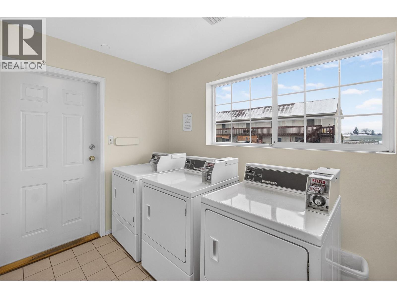 103 George Street Unit# 202, Enderby, BC - Indoor Photo Showing Laundry Room