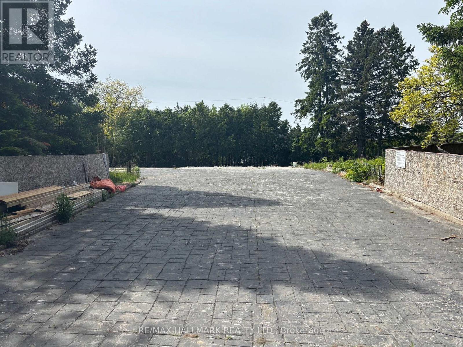 2 Ladyslipper Court, Markham, ON