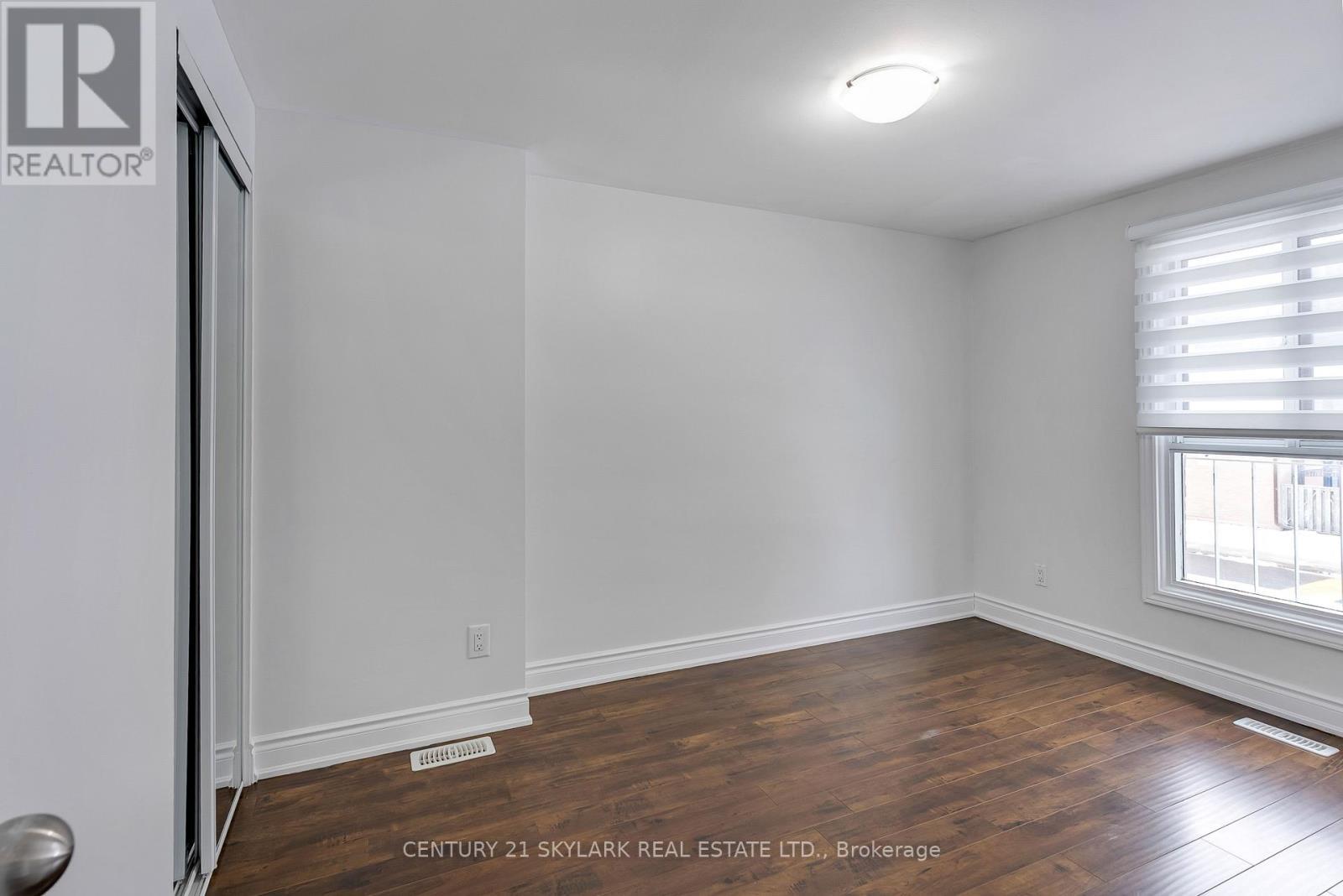 235 Fleetwood Crescent, Brampton, ON - Indoor Photo Showing Other Room