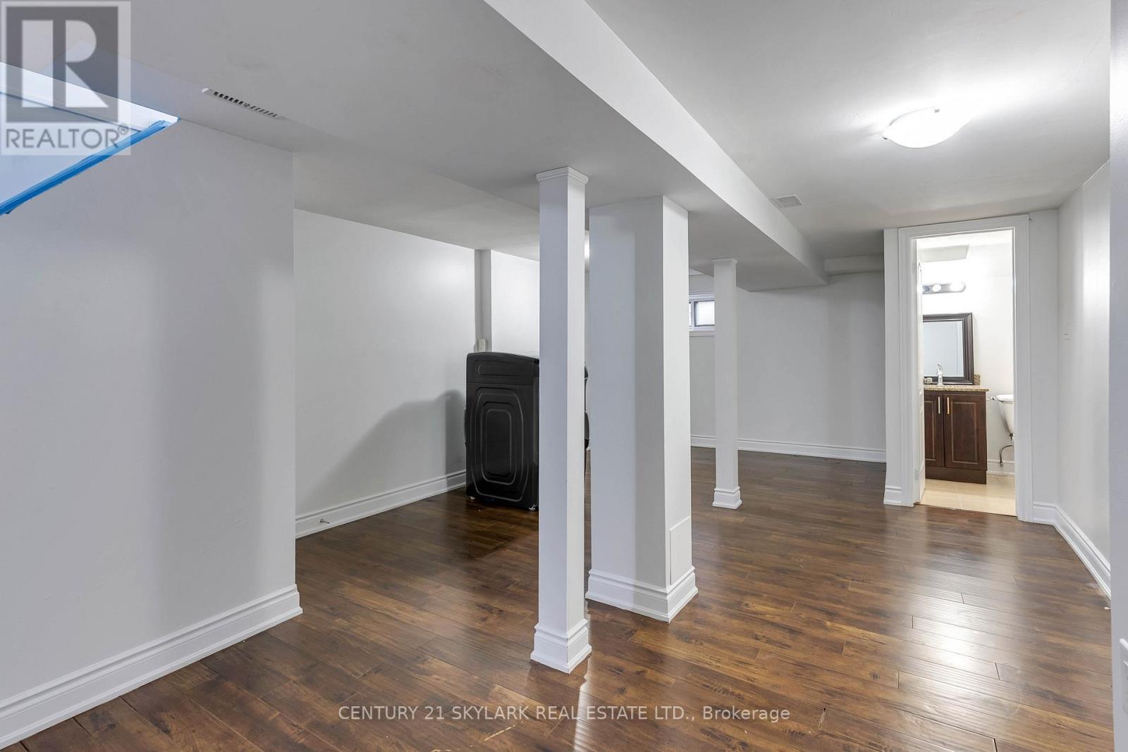 235 Fleetwood Crescent, Brampton, ON - Indoor Photo Showing Other Room