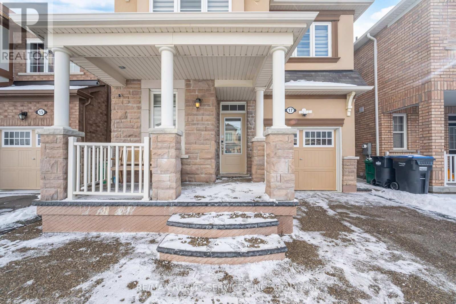 17 Averill Road, Brampton, ON - Outdoor With Facade