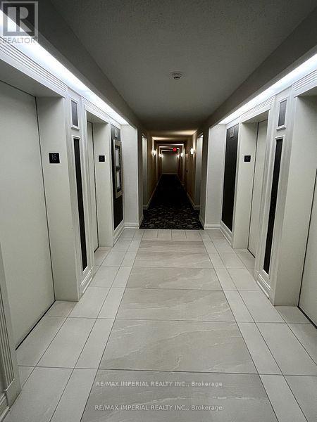 1604 - 35 Kingsbridge Garden Circle, Mississauga, ON - Photo Showing Other Room