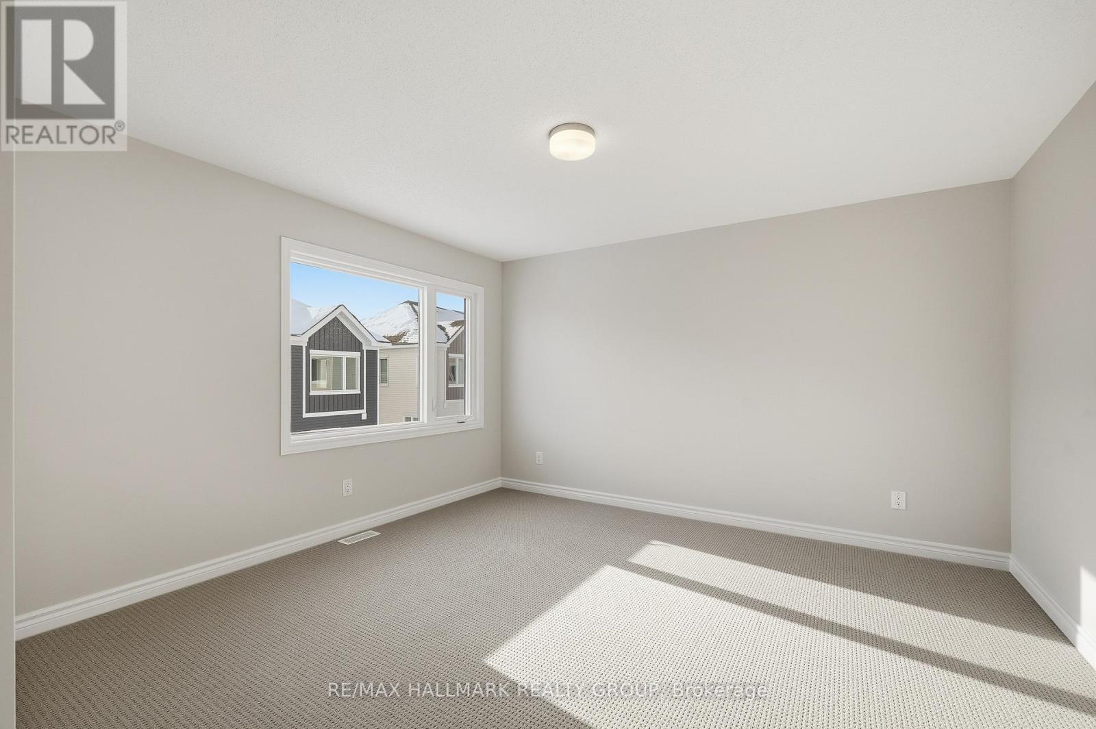 216 Ryan Reynolds Way, Ottawa, ON - Indoor Photo Showing Other Room