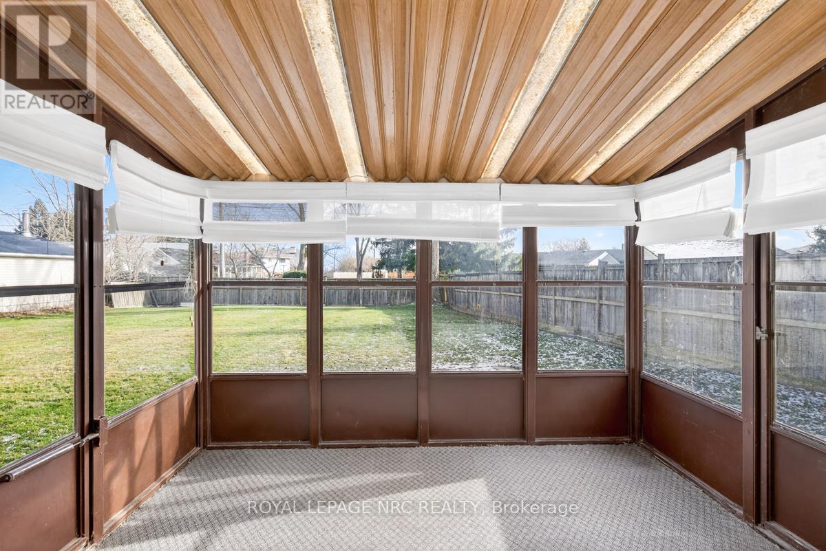 430 Clare Avenue, Welland (Prince Charles), ON - Indoor Photo Showing Other Room