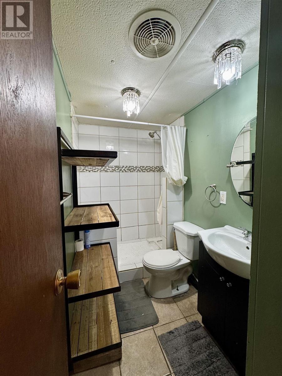 18 Fish Hatchery Rd, Sault Ste. Marie, ON - Indoor Photo Showing Bathroom