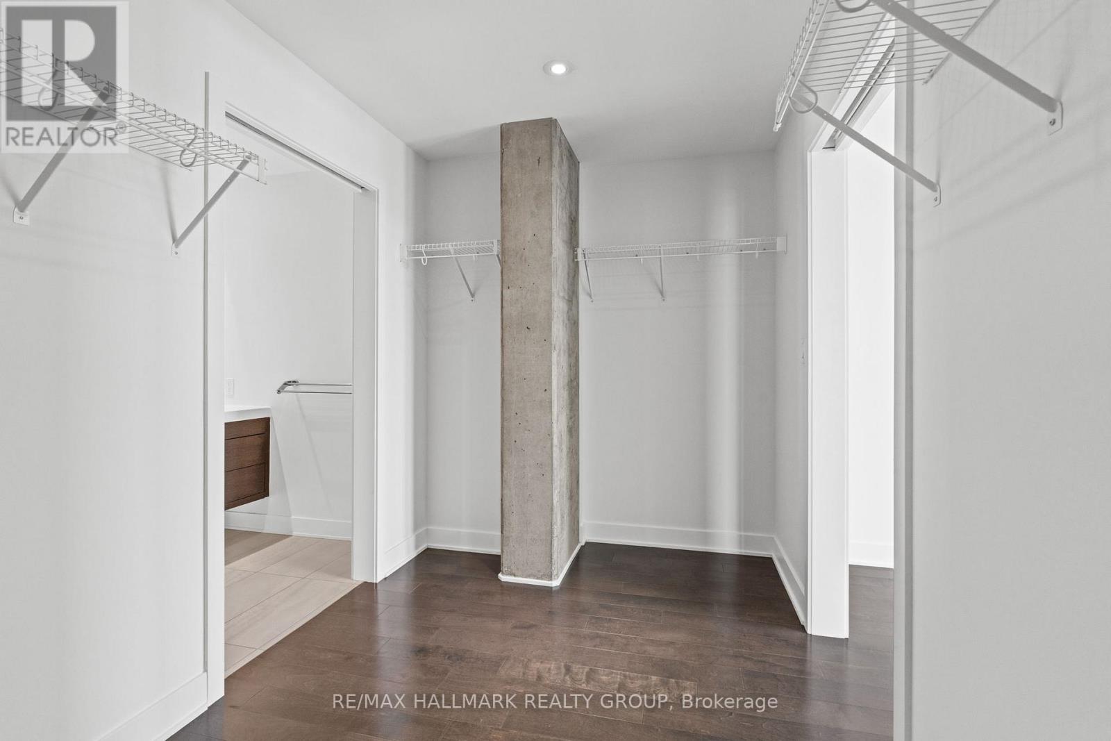 2205 - 20 Daly Avenue, Ottawa, ON - Indoor