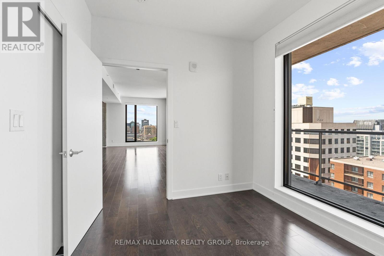 2205 - 20 Daly Avenue, Ottawa, ON - Indoor Photo Showing Other Room