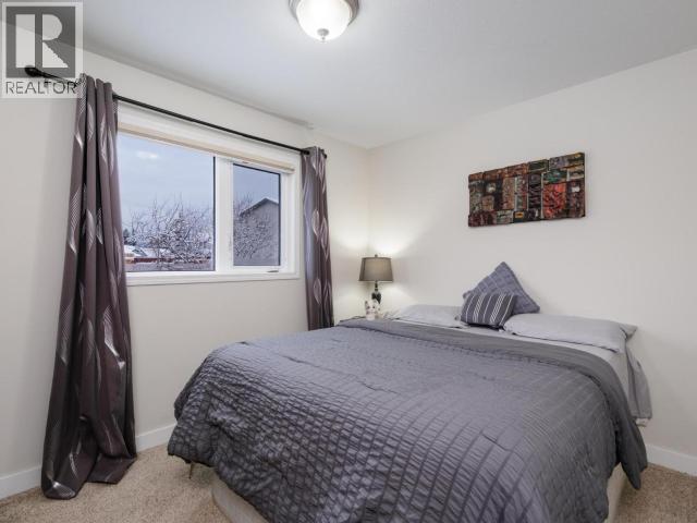 21 Iron Horse Drive, Whitehorse, YT - Indoor Photo Showing Bedroom