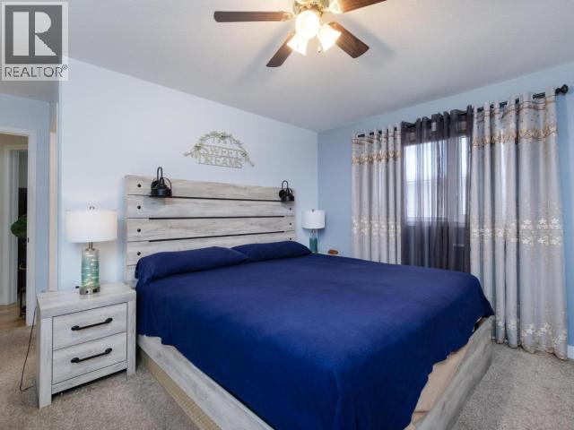 21 Iron Horse Drive, Whitehorse, YT - Indoor Photo Showing Bedroom