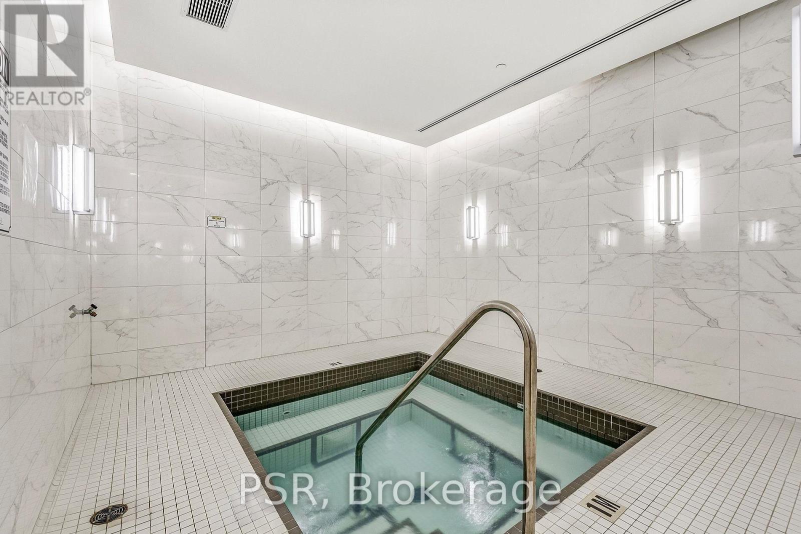 1902 - 30 Ordnance Street, Toronto, ON - Indoor Photo Showing Bathroom