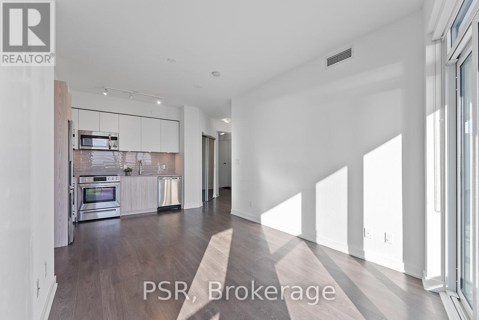 1902 - 30 Ordnance Street, Toronto, ON - Indoor Photo Showing Kitchen