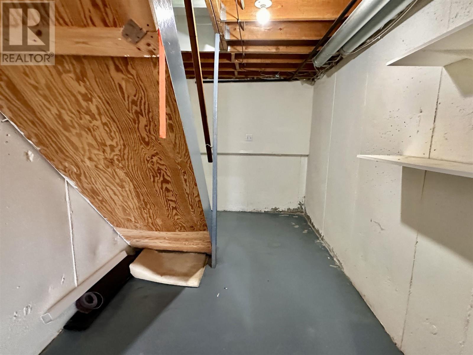 3 Farrell Cres, Elliot Lake, ON