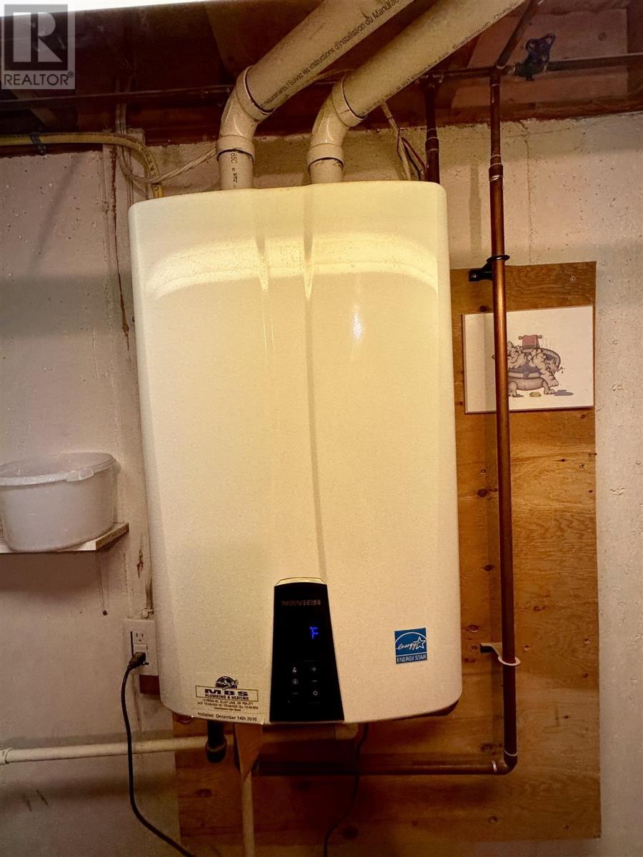 3 Farrell Cres, Elliot Lake, ON