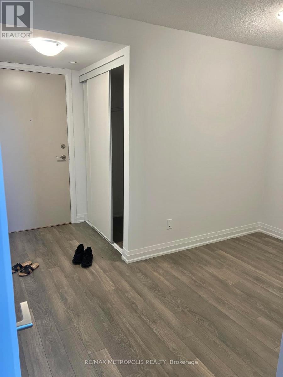 723 - 20 Meadowglen Place, Toronto, ON - Indoor Photo Showing Other Room