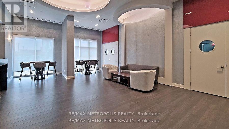 723 - 20 Meadowglen Place, Toronto, ON - Indoor