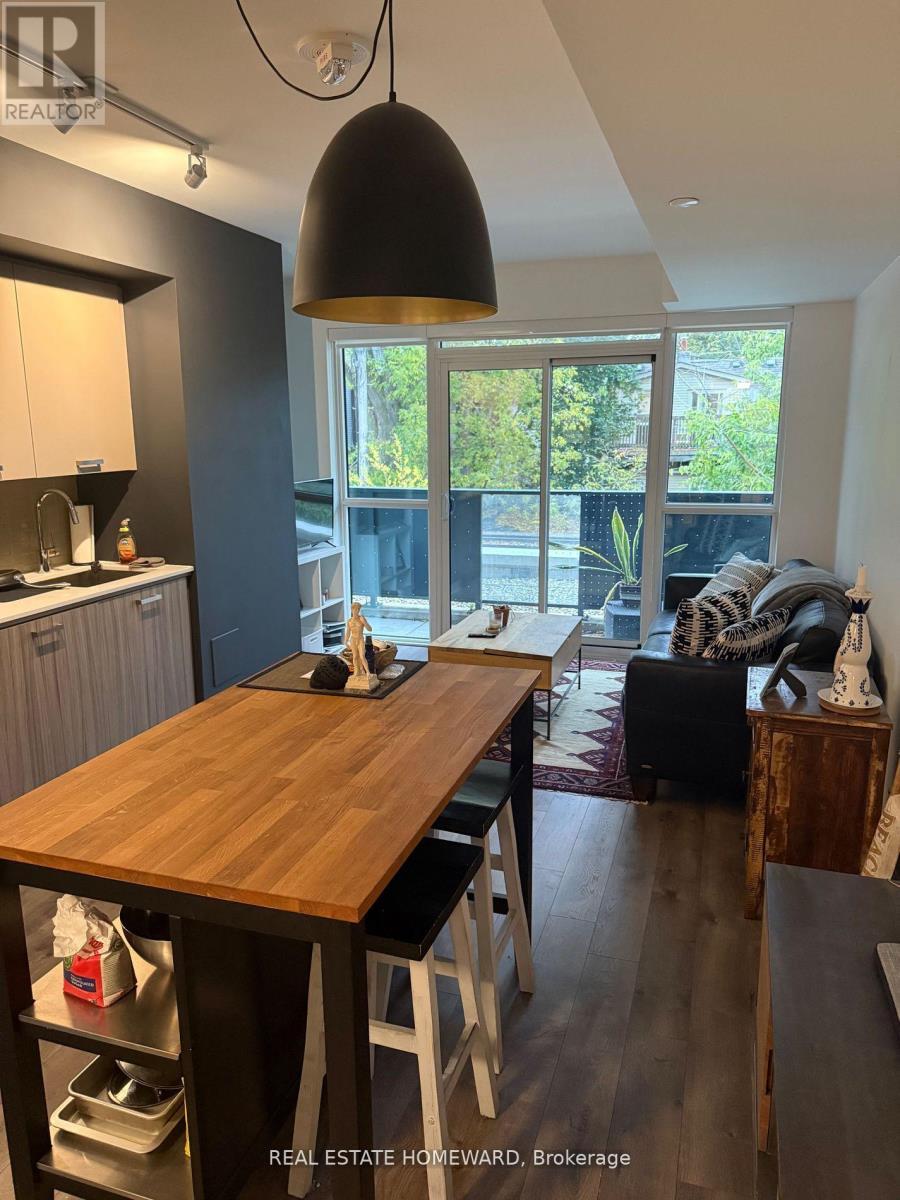 213 - 1630 Queen Street, Toronto, ON - Indoor