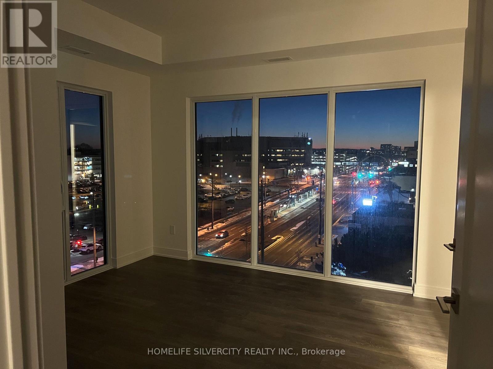 610 A - 705 Davis Drive, Newmarket, ON - Indoor Photo Showing Other Room