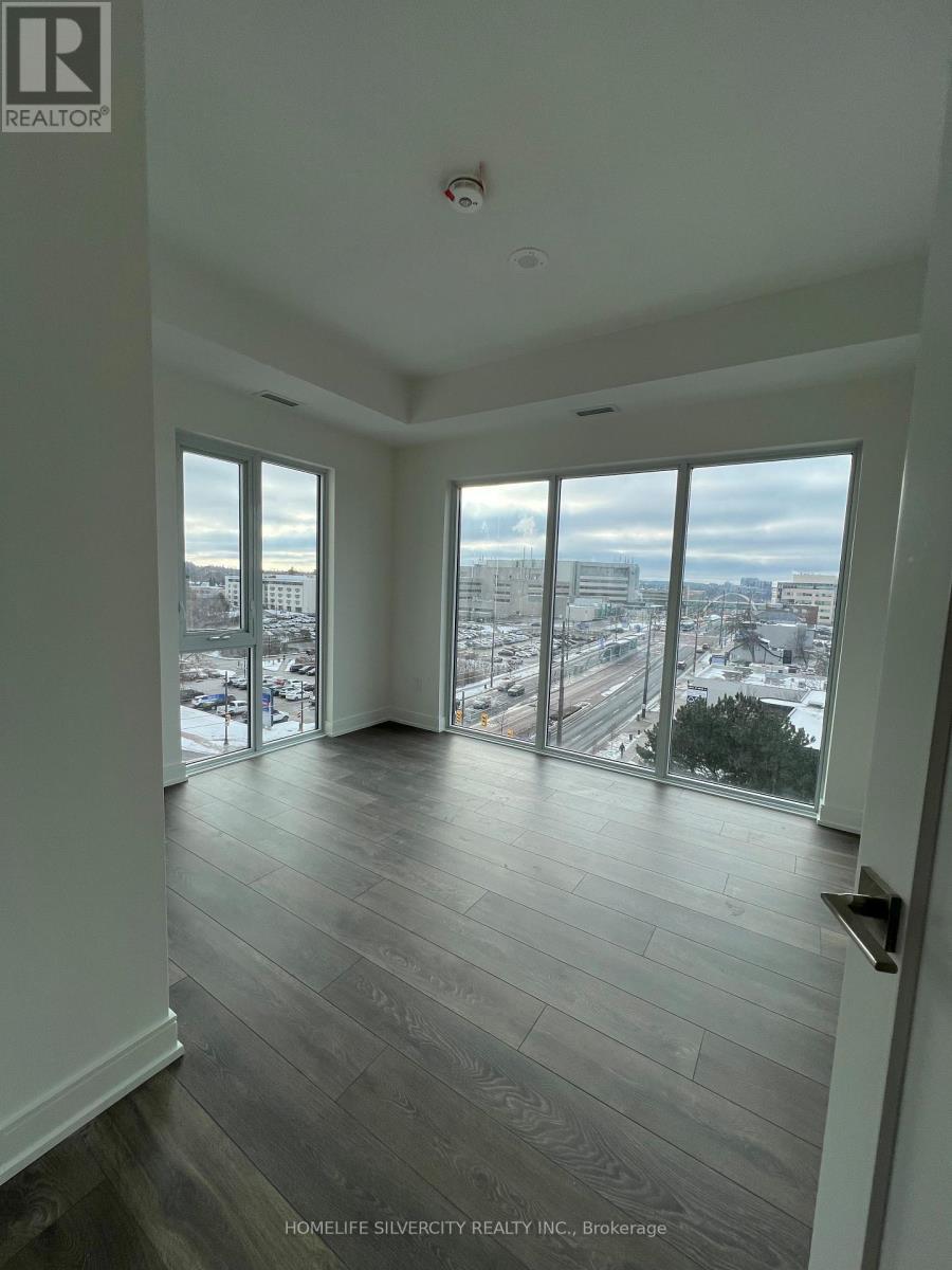 610 A - 705 Davis Drive, Newmarket, ON - Indoor