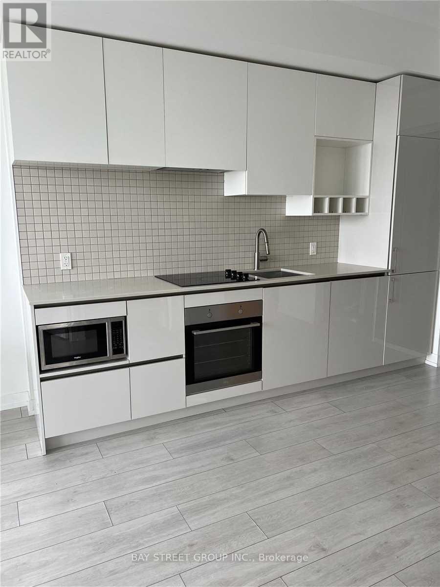 3106 - 5 Buttermill Avenue, Vaughan, ON - Indoor Photo Showing Kitchen With Upgraded Kitchen