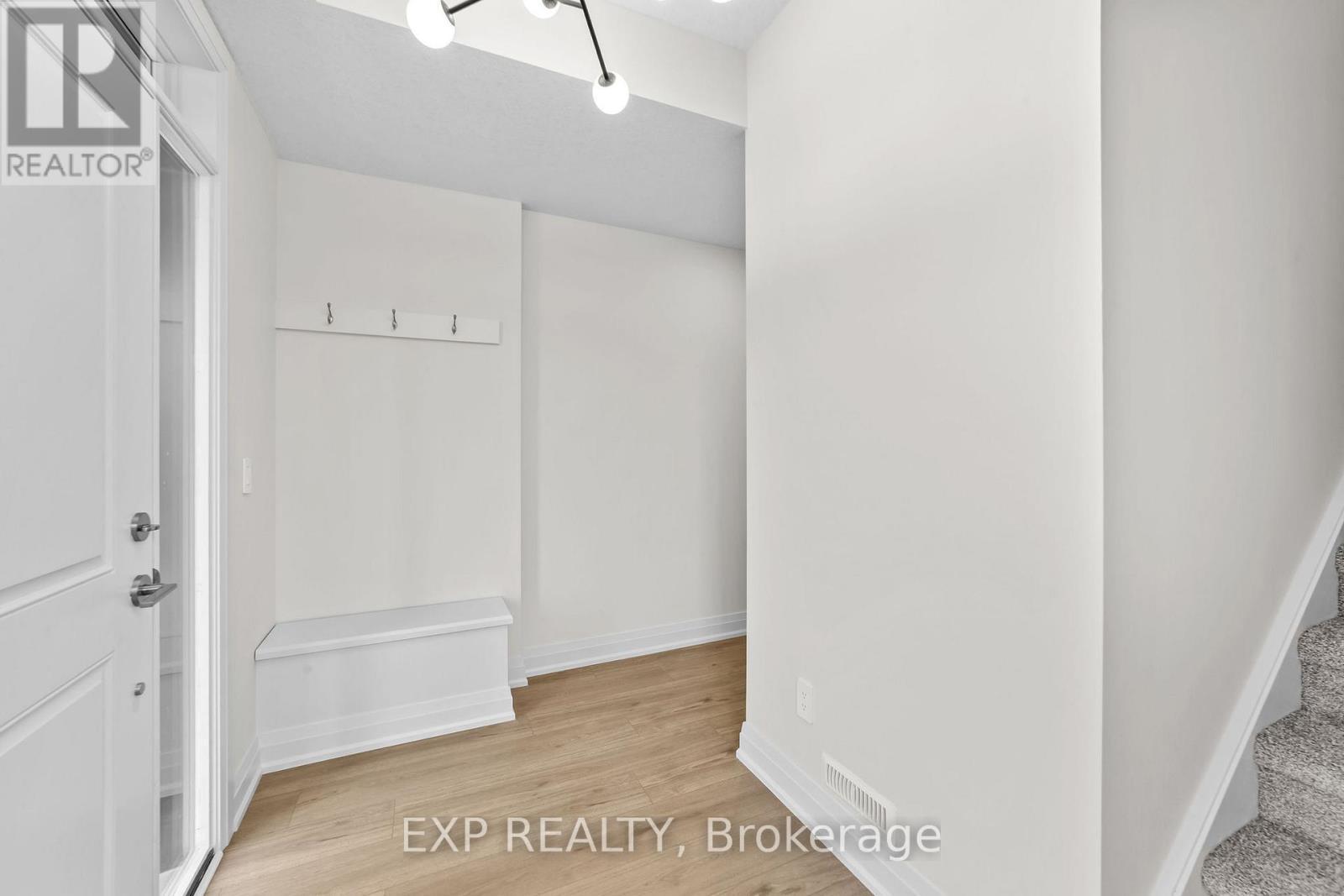 16 - 2605 Kettering Place, London South (South U), ON - Indoor Photo Showing Other Room