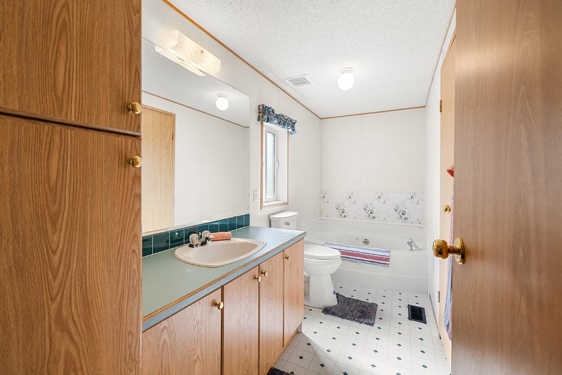 9145 Cascade Street, Elko, BC