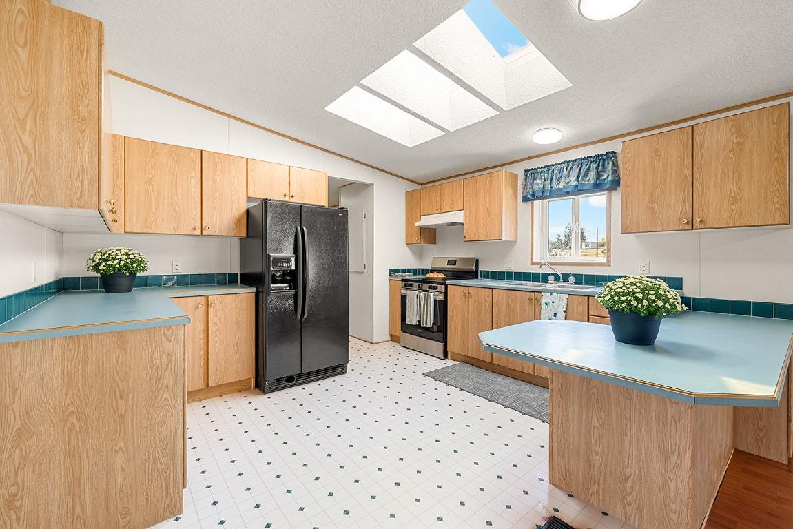 9145 Cascade Street, Elko, BC