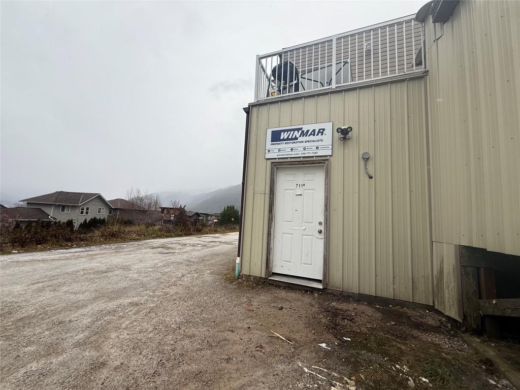 8-711 Radio Avenue, Nelson, BC