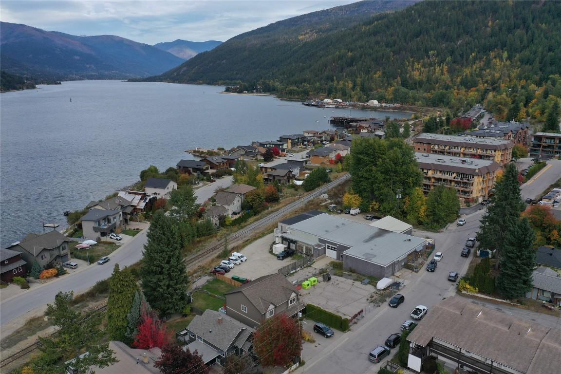 8-711 Radio Avenue, Nelson, BC