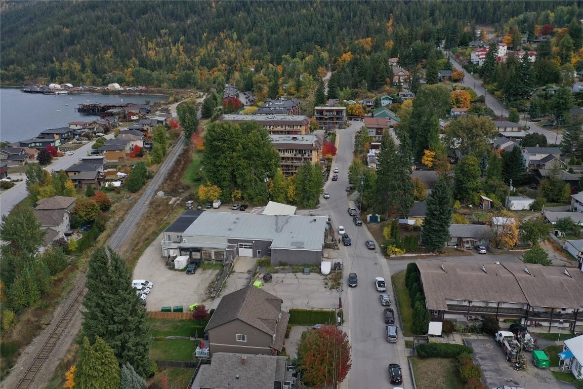 8-711 Radio Avenue, Nelson, BC