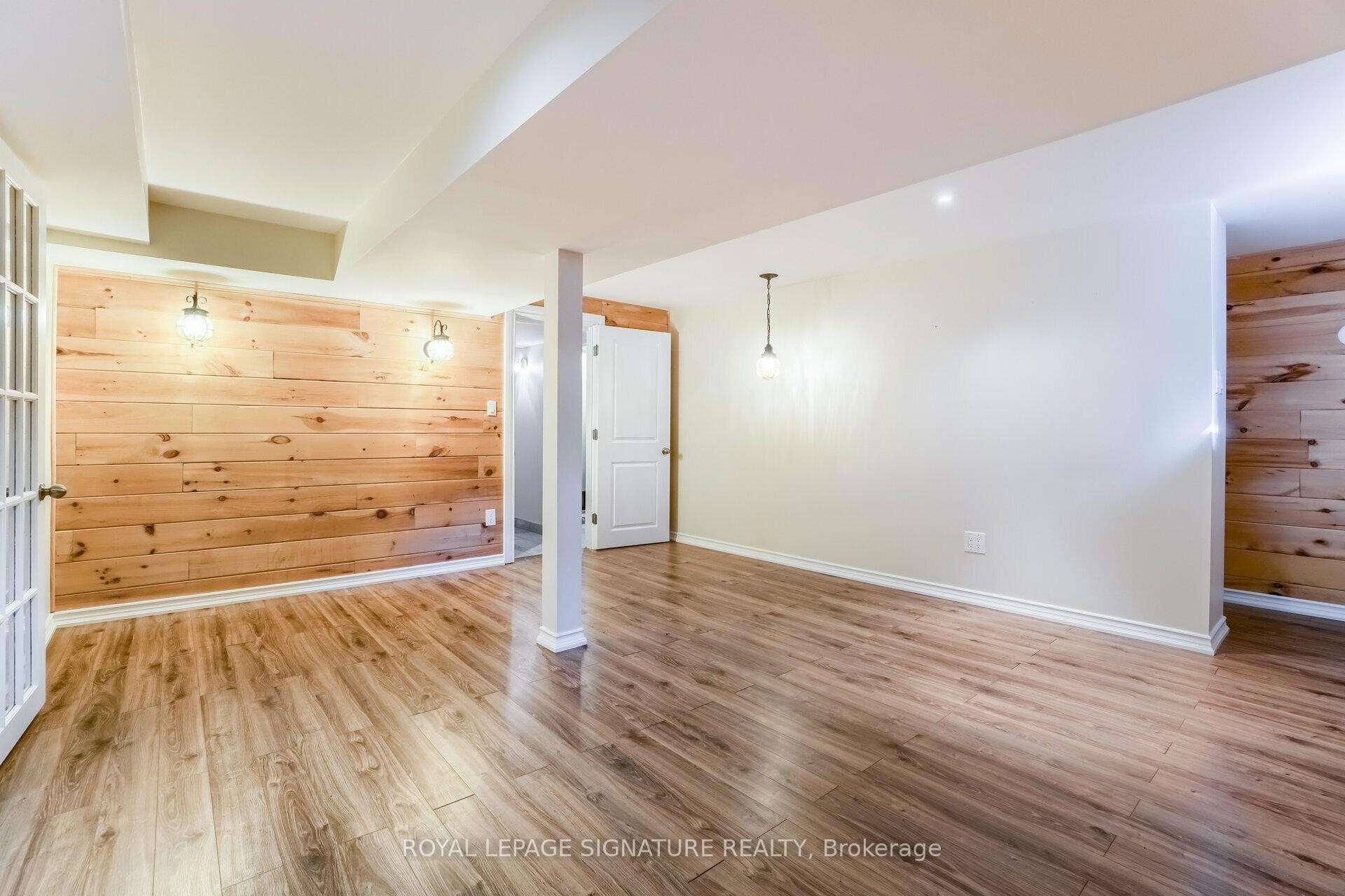 9 Elite Road, Caledon, ON - Indoor Photo Showing Other Room