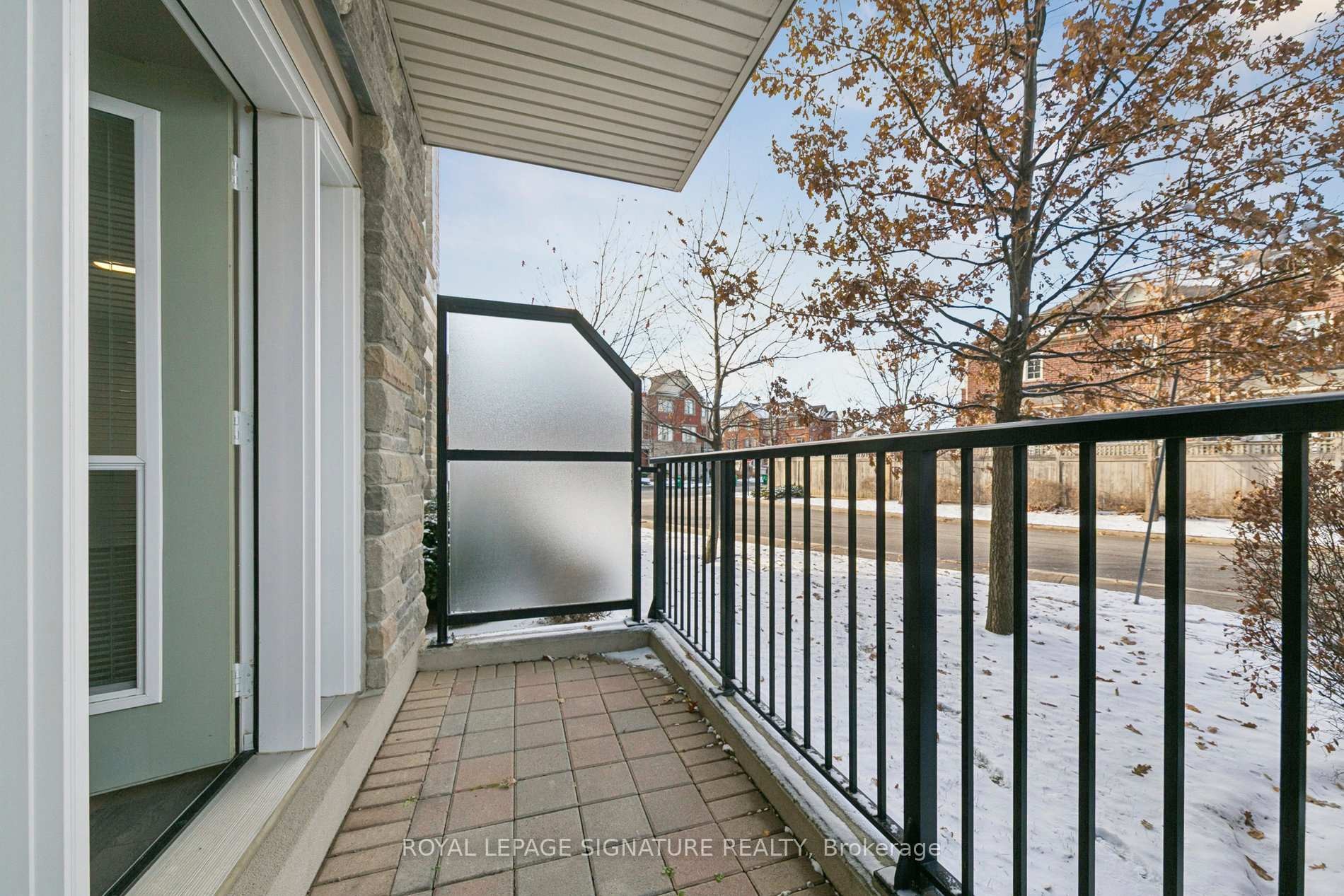 110-5705 Long Valley Road, Mississauga, ON - Outdoor With Exterior