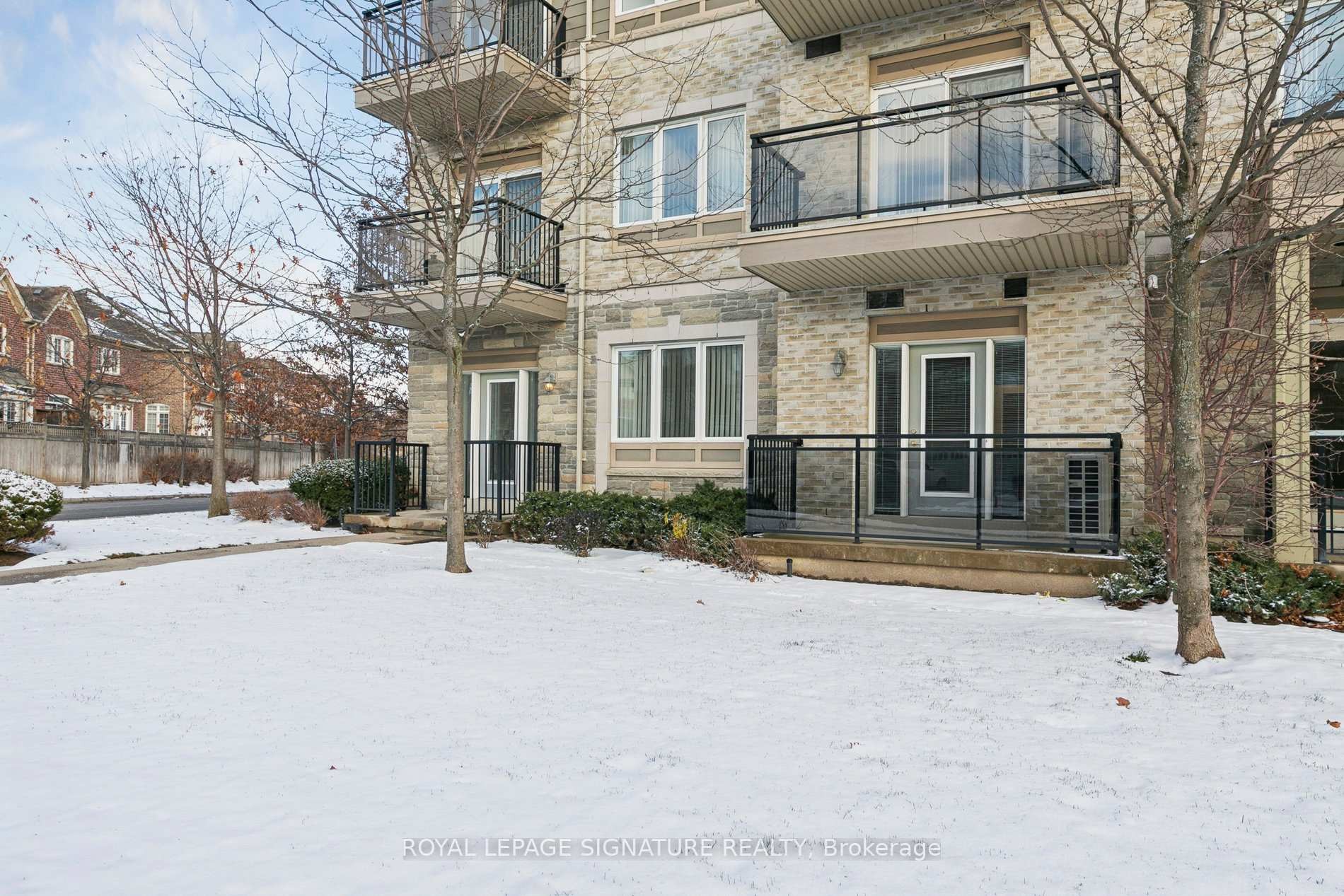 110-5705 Long Valley Road, Mississauga, ON - Outdoor