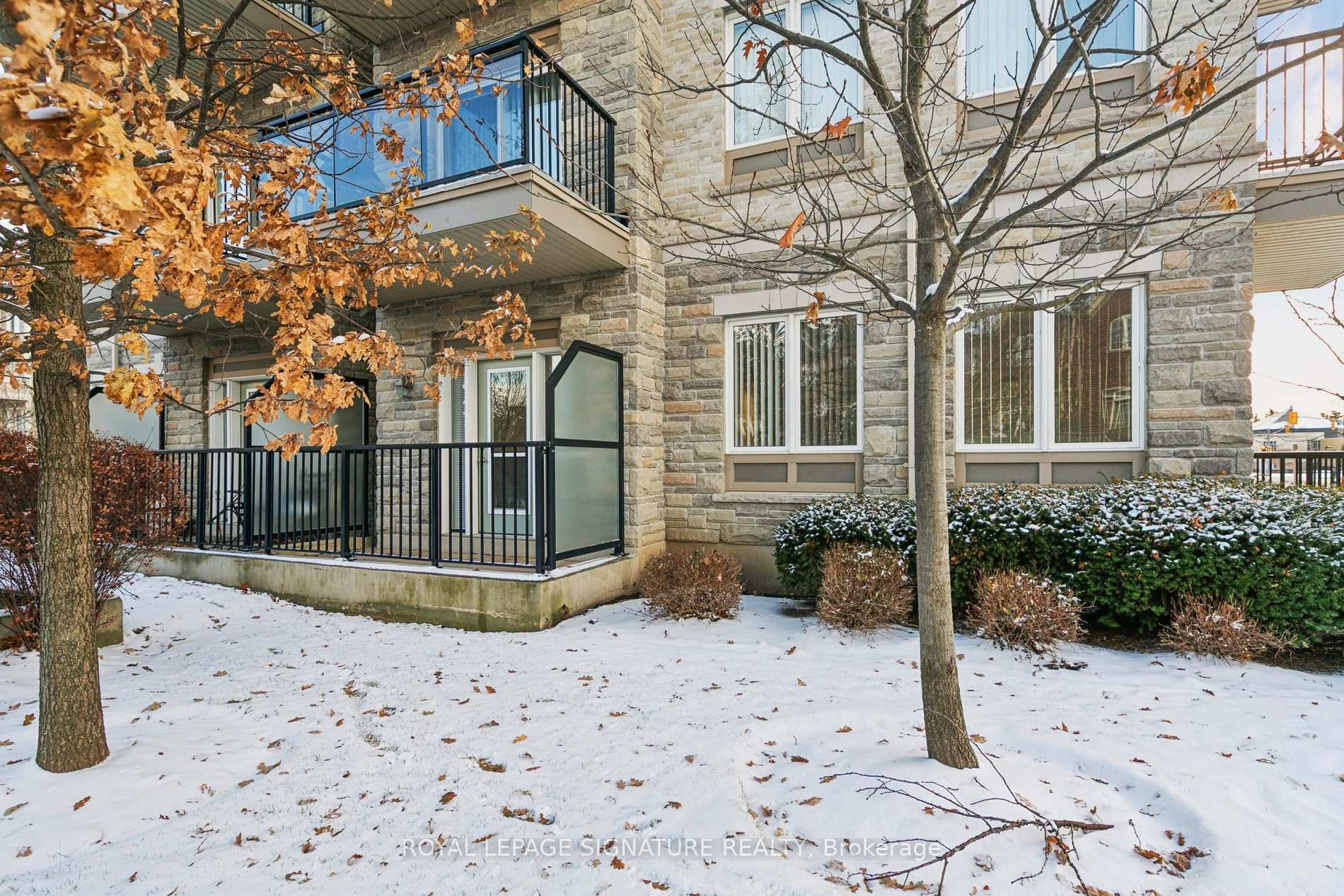 110-5705 Long Valley Road, Mississauga, ON - Outdoor