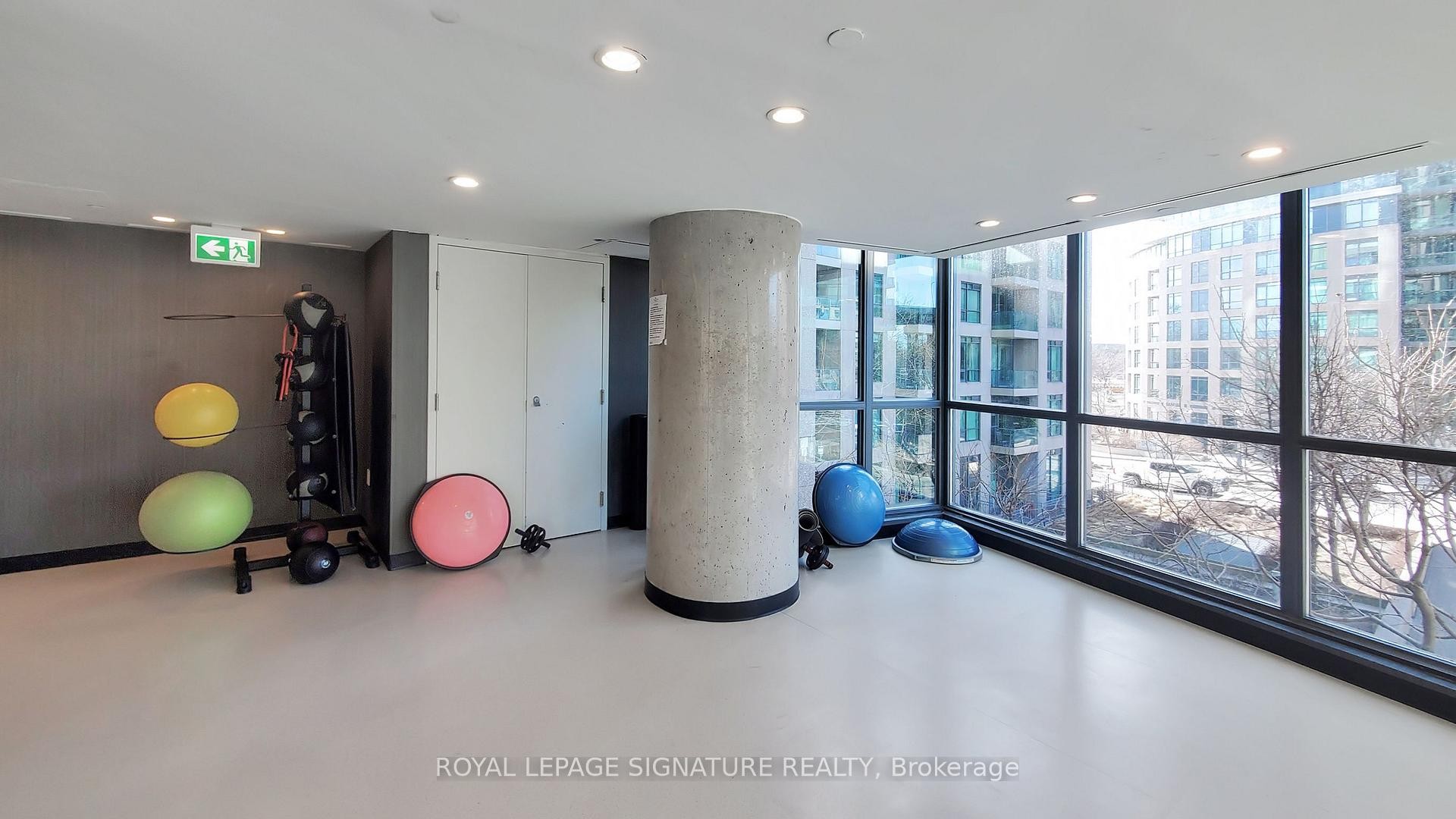 3403-215 Fort York Boulevard, Toronto, ON - Indoor Photo Showing Other Room