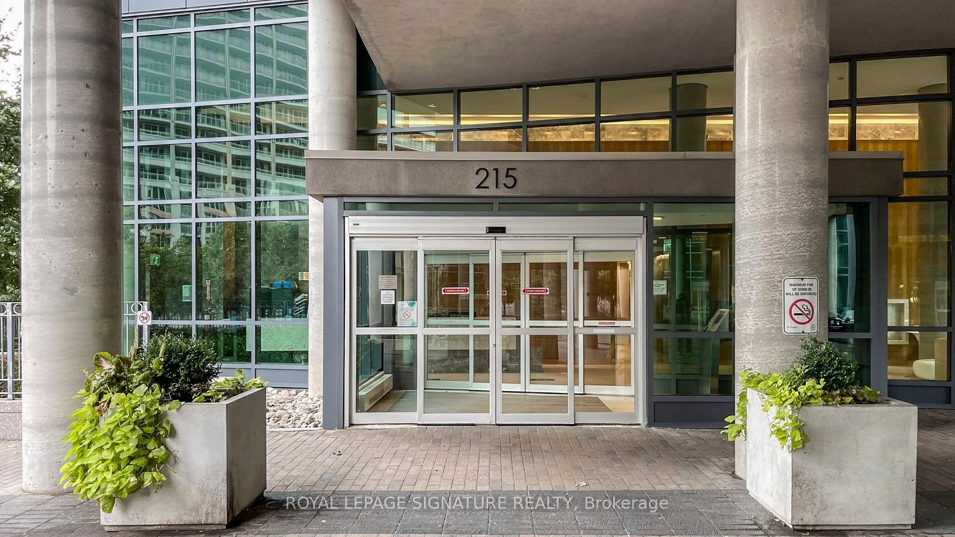 3403-215 Fort York Boulevard, Toronto, ON - Outdoor With Balcony