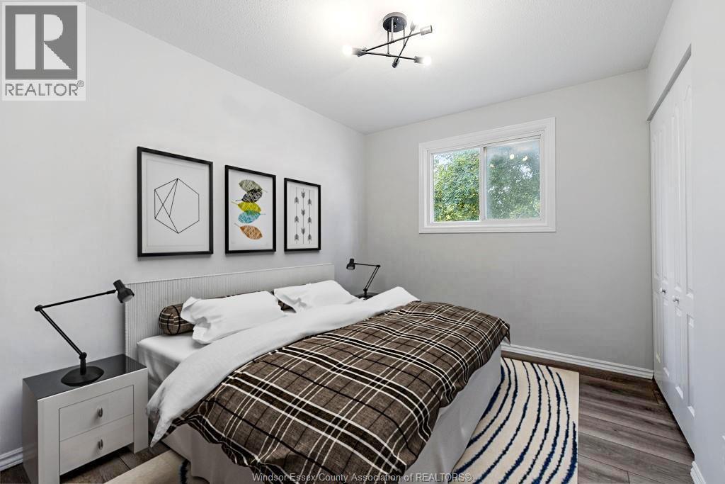 5440 Lyndon, Windsor, ON - Indoor Photo Showing Bedroom