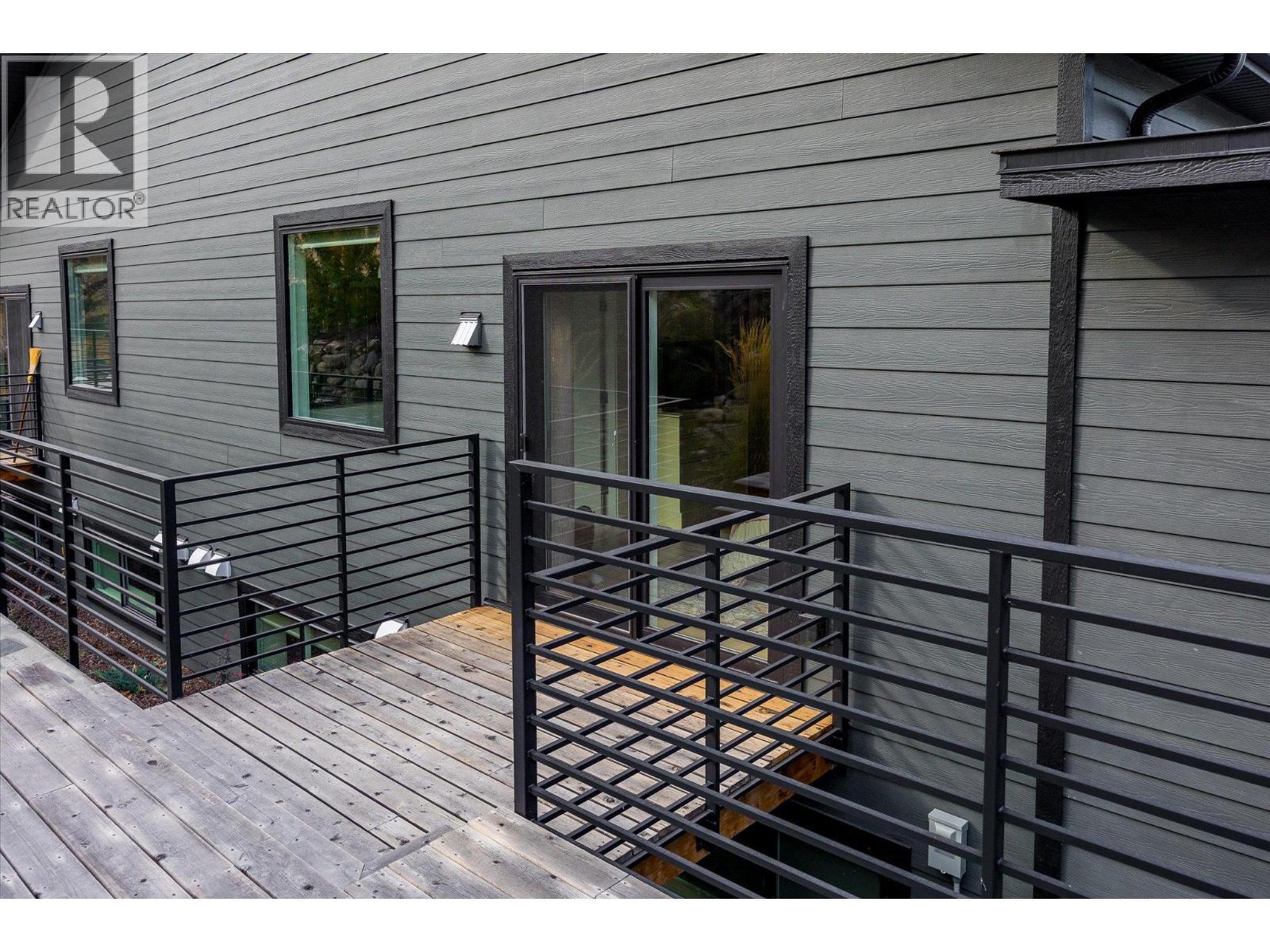 Back Patio off of primary suite - 761 Barnaby Road, Kelowna, BC - Outdoor With Deck Patio Veranda With Exterior