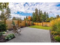 Fully fenced front yard, perfect for pet owners and keeping your littles safe -