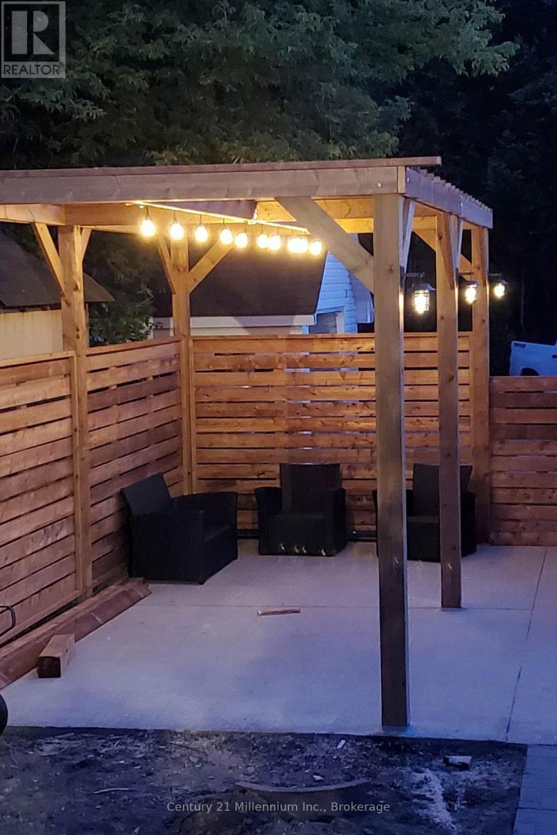 1188 2Nd Avenue W, Owen Sound, ON - Outdoor