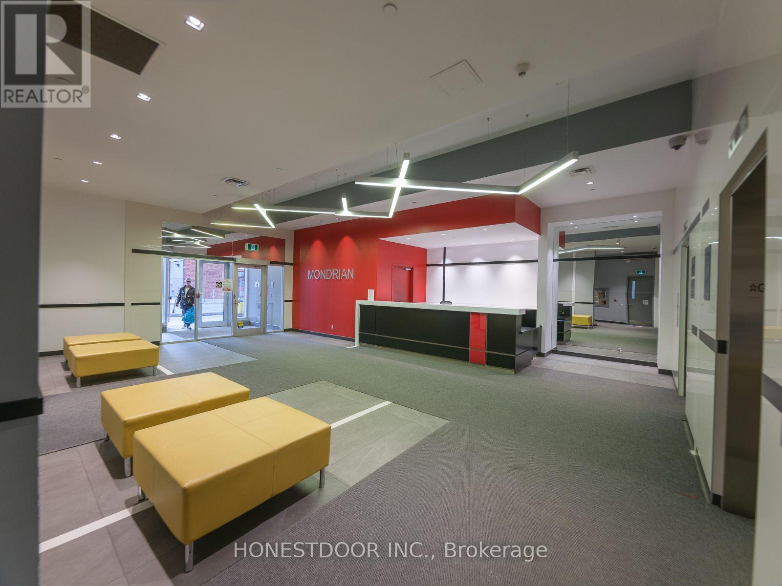 1610 - 324 Laurier Avenue W, Ottawa, ON - Indoor