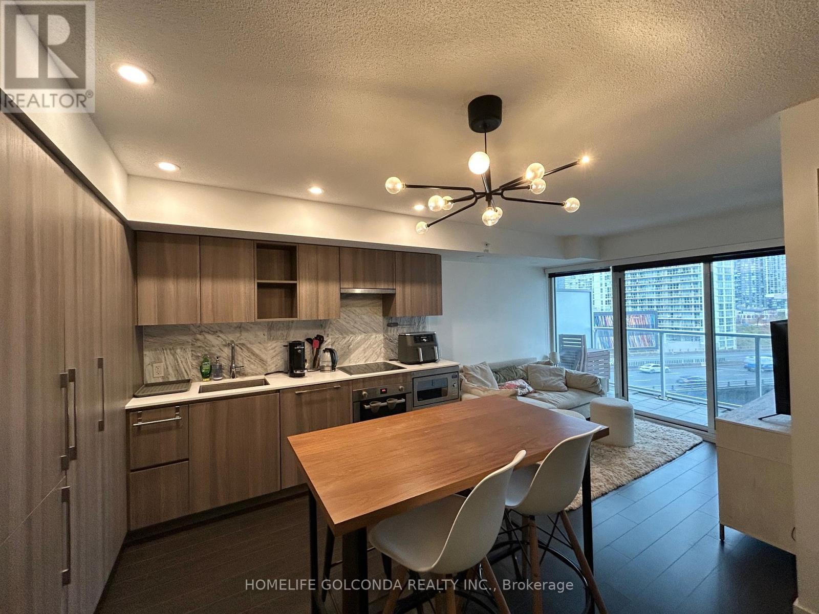 910 - 19 Bathurst Street, Toronto, ON - Indoor Photo Showing Other Room