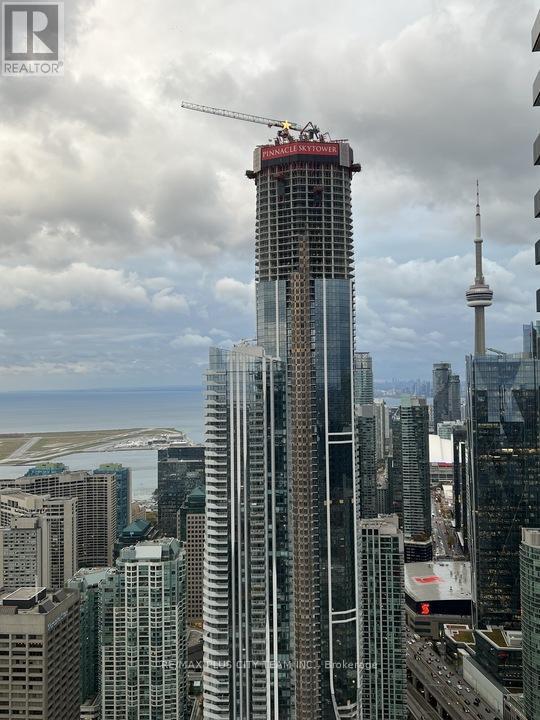 7312 - 138 Downes Street, Toronto, ON - Outdoor With View