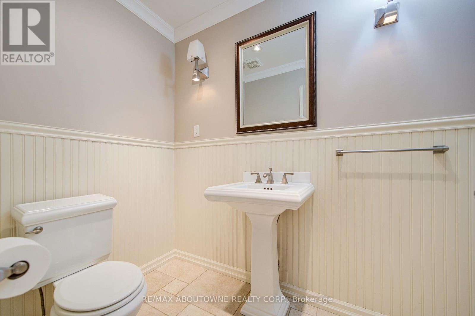 1251 Old Colony Road, Oakville, ON - Indoor Photo Showing Bathroom