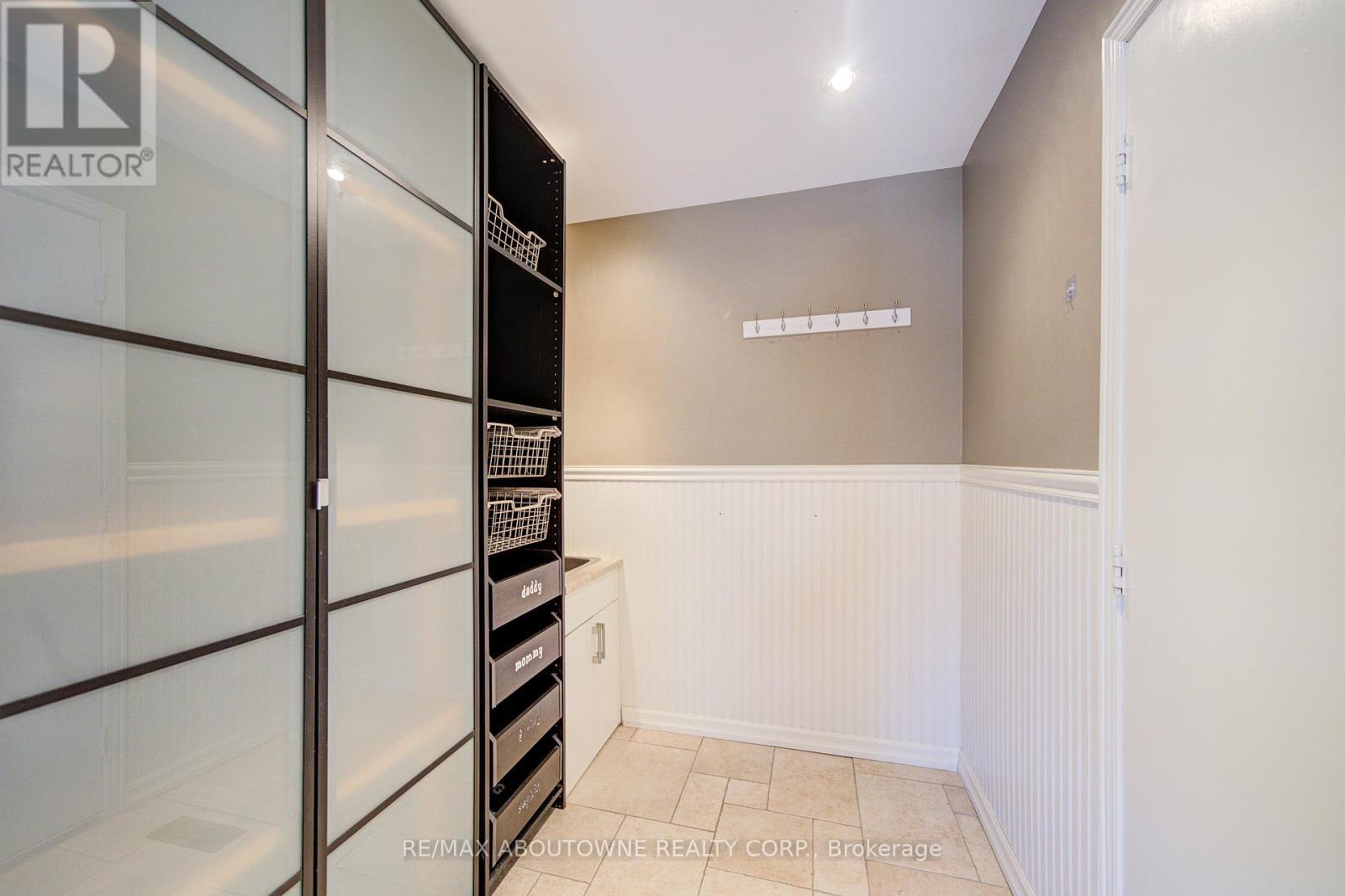 1251 Old Colony Road, Oakville, ON - Indoor Photo Showing Other Room