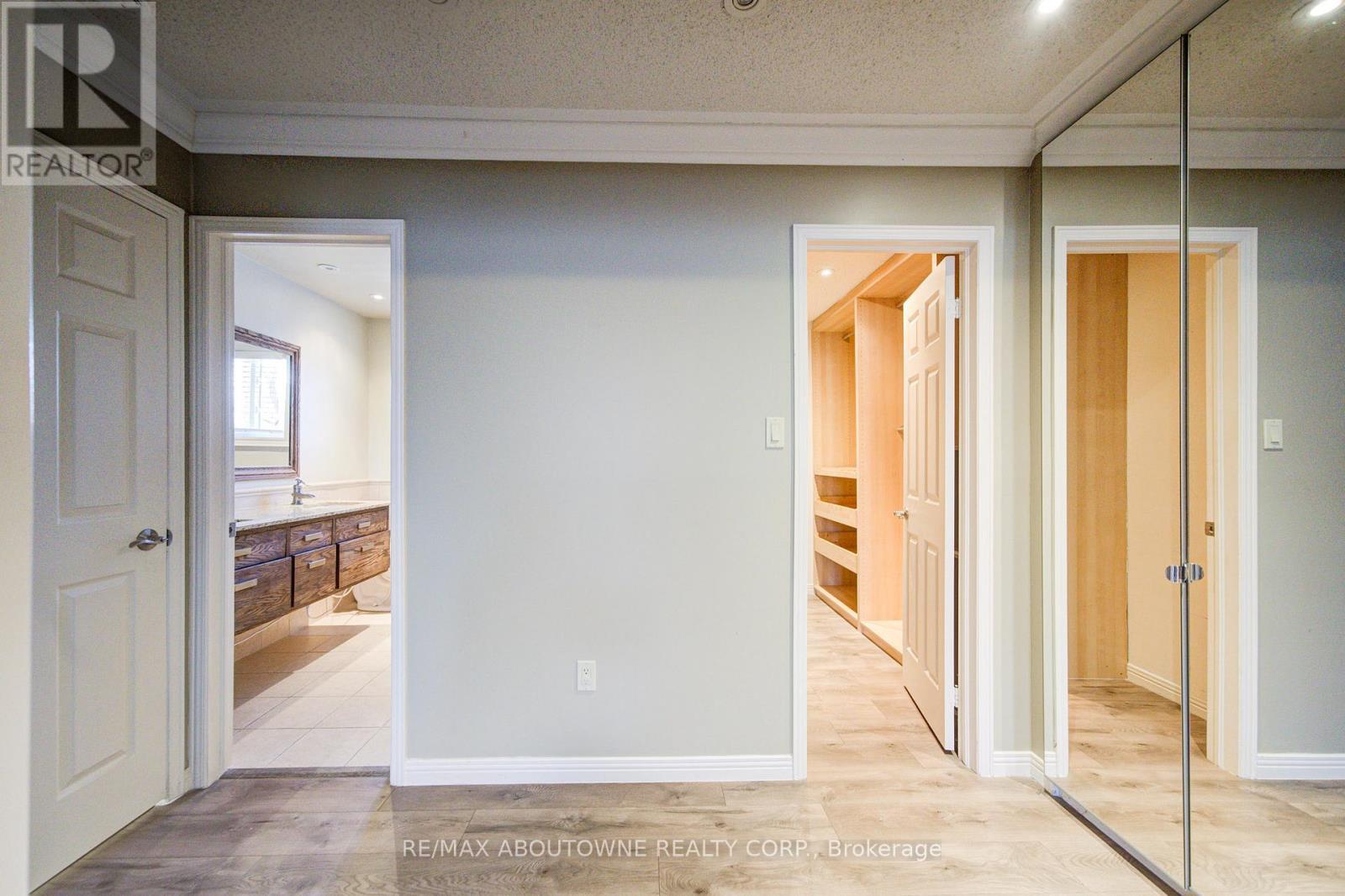 1251 Old Colony Road, Oakville, ON - Indoor Photo Showing Other Room